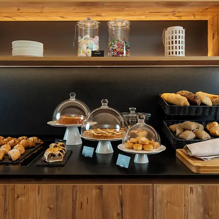 La Maison Wellness & 4* Alleghe