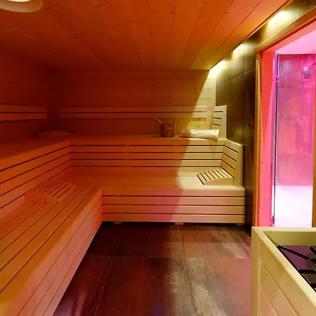 La Maison Wellness & 호텔