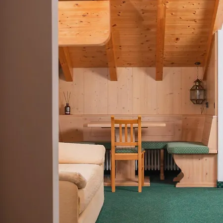 La Maison Wellness & Hotel Alleghe