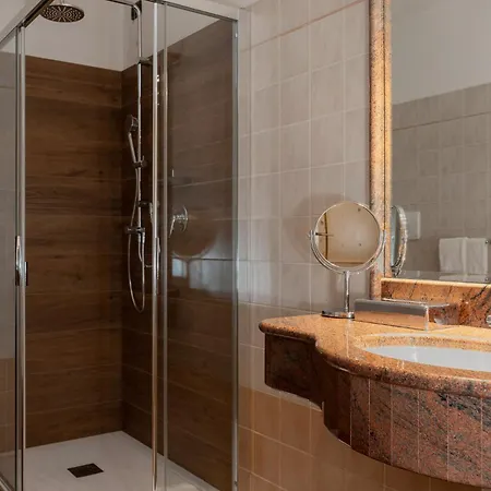 La Maison Wellness & 4*