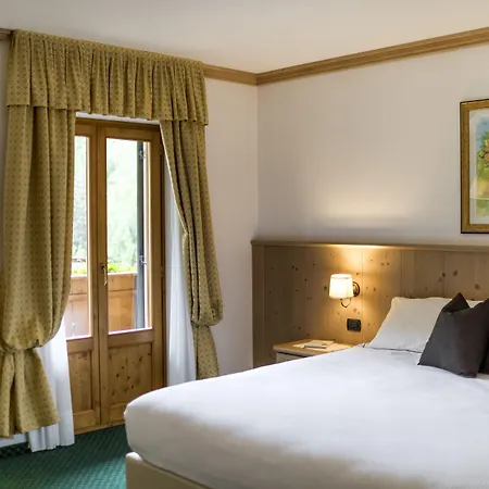 La Maison Wellness & 4* Alleghe