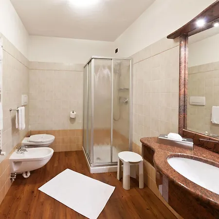 Hotel La Maison Wellness & Alleghe
