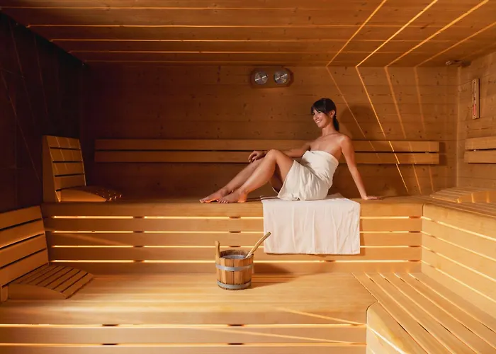 La Maison Wellness & Отель Аллеге