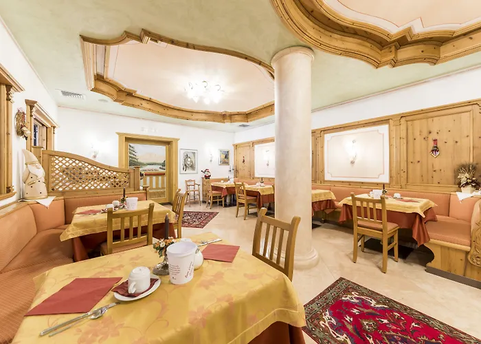 Hotel La Maison Wellness & Alleghe